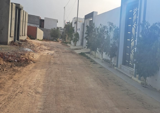 a vendre un lot de terrain de 200m²