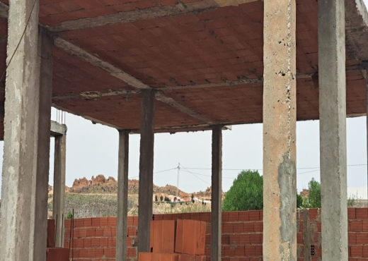 une villa inachevée  à Menchar de Hammamet