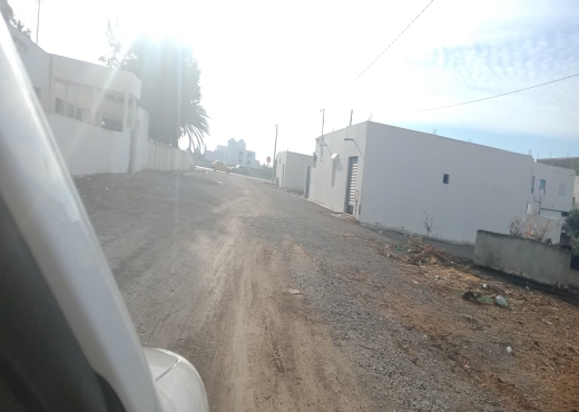 A vendre pas loin de yessmin hammamet terrain